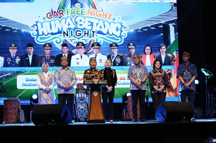 Gubernur Kalteng Resmikan Pos Pengamanan Polisi di Bundaran Besar, Huma Betang Night Perkuat Sinergi Jaga Kamtibmas