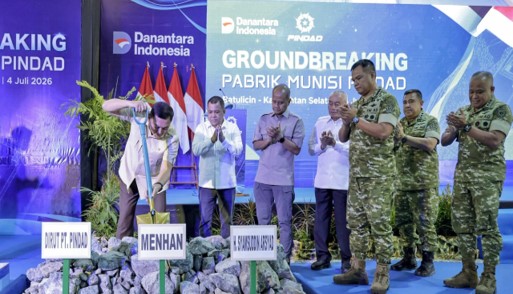 Menhan Sjafrie Resmikan Groundbreaking Pabrik Munisi PT Pindad di Tanah Bumbu, Perkuat Kemandirian Industri Pertahanan Nasional