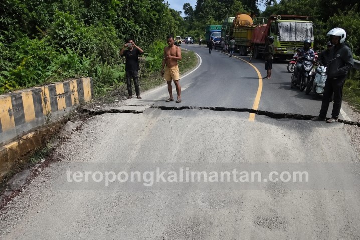 Jembatan Trans Kalimantan Kasongan–Kereng Pangi Ambruk, Akses Vital Kalteng Lumpuh dan Distribusi Logistik Terganggu