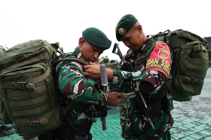 Yonarhanud 1/PBC/1 Kostrad dan Yonkav 3/Andhaka Cakti Resmi Akhiri Tugas Satgas Pamtas RI–Malaysia di Kalimantan Barat