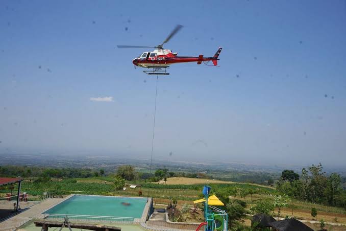 BPBD Kalsel Optimalkan Helikopter Water Bombing Tangani Karhutla